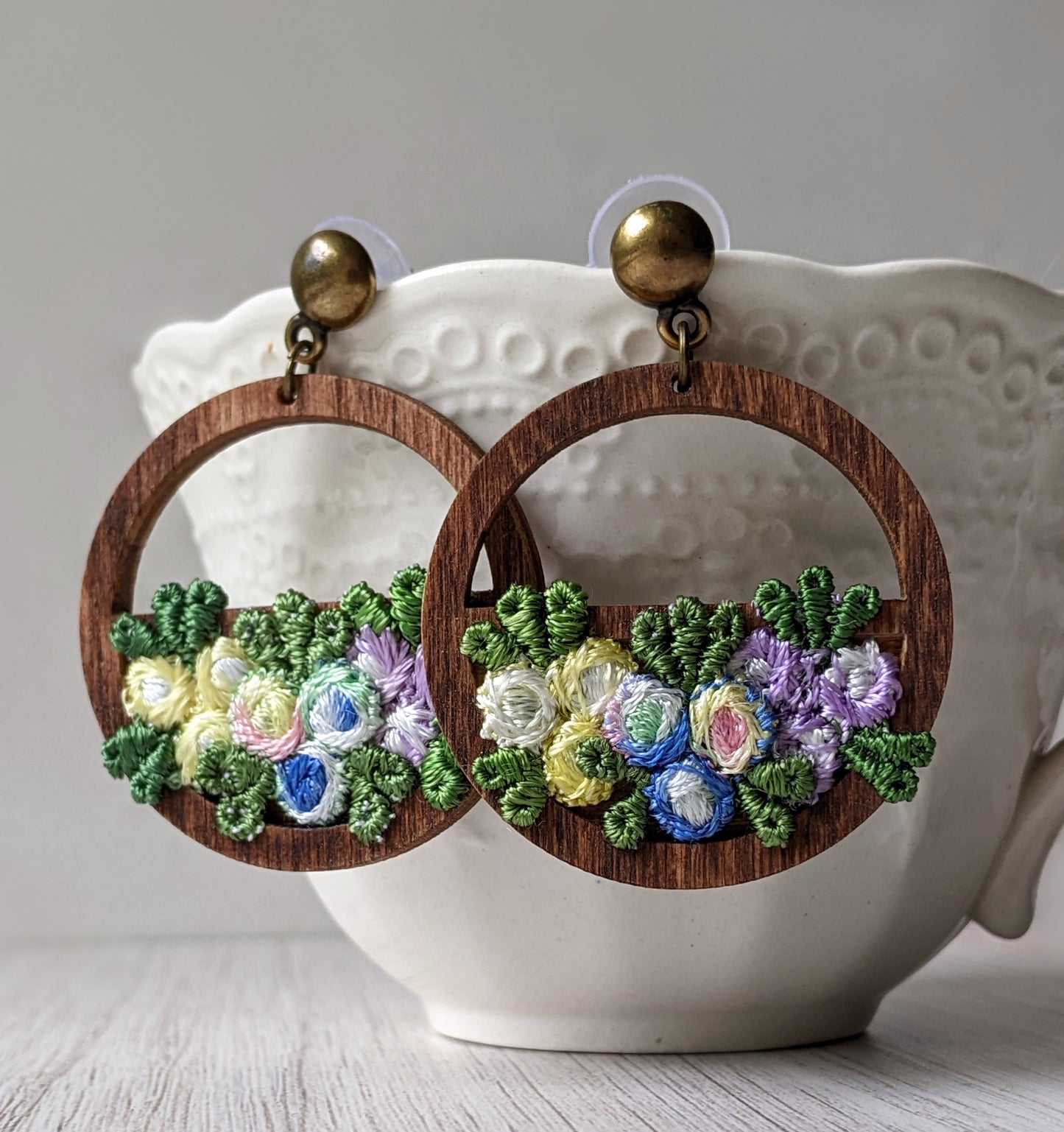 1970s Flower Basket Earrings - Multicolor Vintage Fabric On Wood Hoops