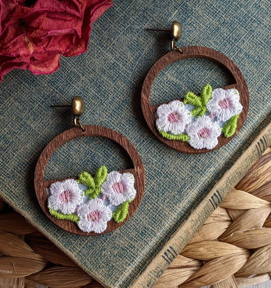 1970s Fabric Daisy Earrings - White, Pink, Green