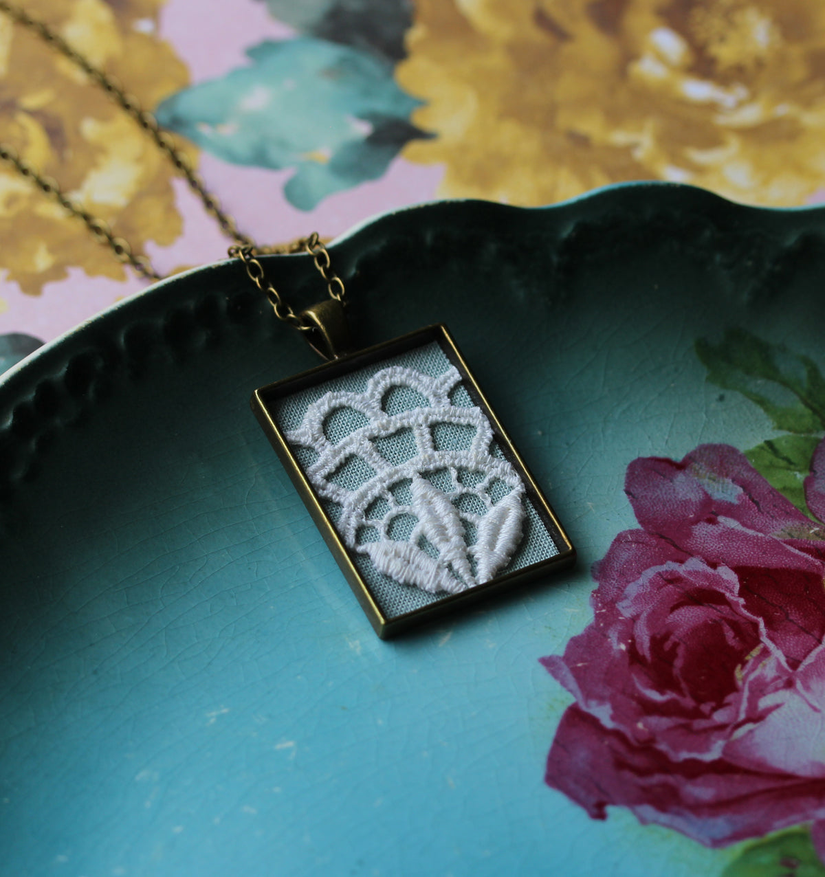 Large Rectangle Pendant With Vintage Art Deco White Lace And Sky Blue Fabric