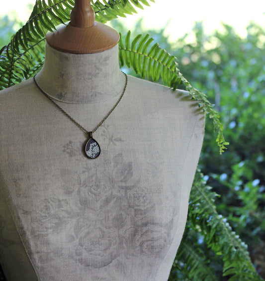 Art Nouveau Lace Teardrop Necklace, Unique Gift For Wife, Mom, Or Friend